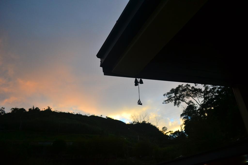 Bed and Breakfast 仲明居zhong Ming Ju Taoyi Fang Fanlu Esterno foto
